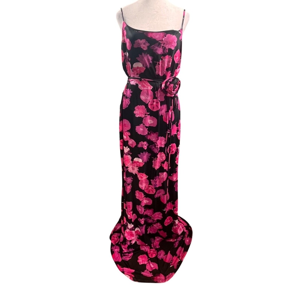 ❤️NWOT Fashion Nova Pink Floral Maxi Dress Black Rosette Belt Size 1X